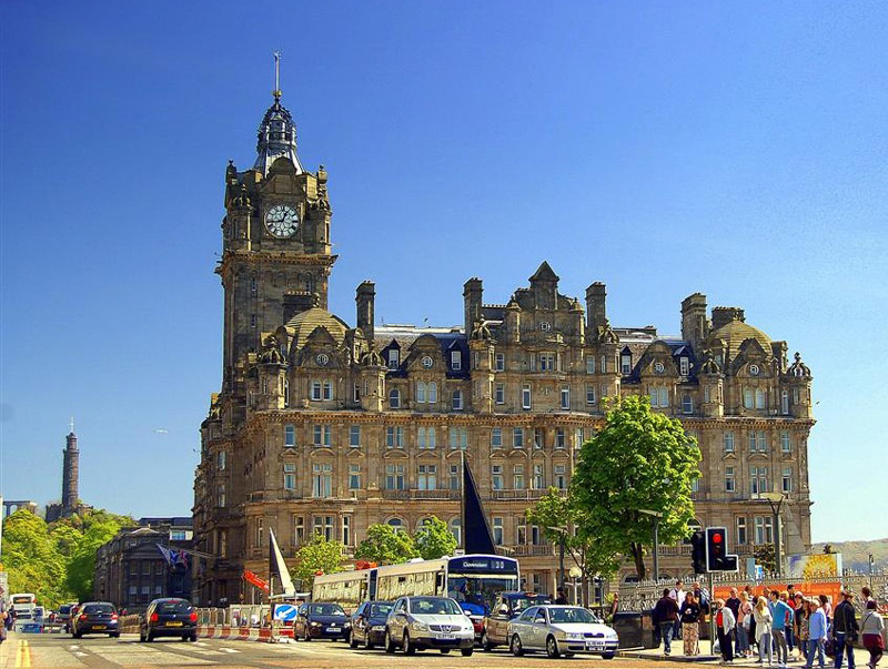 Balmoral-Hotel-from-Princes-St