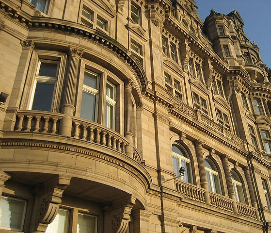 Facade-stonework-restoration-detail